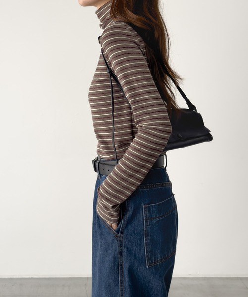 CANAL JEAN（キャナルジーン）の「El mar　ランダムボーダーハイネックロンT（Tシャツ/カットソー・レディース・グレー/ブラウン・ONE SIZE）」の3枚目の写真