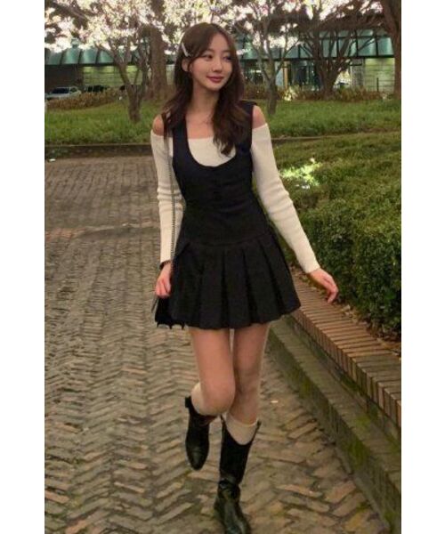 HYBERNAT(ハイバーナット)の「プリーツスカートスリムベストワンピース(ワンピース・レディース・その他・SMALL/MEDIUM/LARGE)」の6枚目の写真
