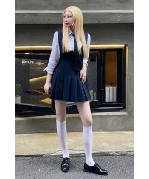 HYBERNAT(ハイバーナット)の「プリーツスカートスリムベストワンピース(ワンピース・レディース・その他・SMALL/MEDIUM/LARGE)」の17枚目の写真