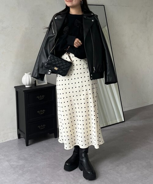 prose verse（プロズヴェール）の「サテンドットバイアススカート（スカート・レディース・ブラック/アイボリー・MEDIUM/LARGE）」の18枚目の写真