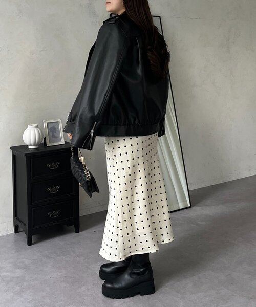 prose verse（プロズヴェール）の「サテンドットバイアススカート（スカート・レディース・ブラック/アイボリー・MEDIUM/LARGE）」の9枚目の写真