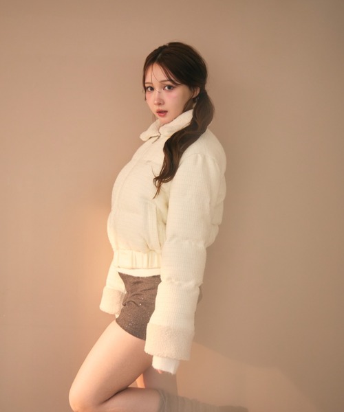 TITTY&CO.（ティティーアンドコー）の「キルティングラメボアダウン（ダウンジャケット/コート・レディース・ブラック/ホワイト・FREE）」の6枚目の写真