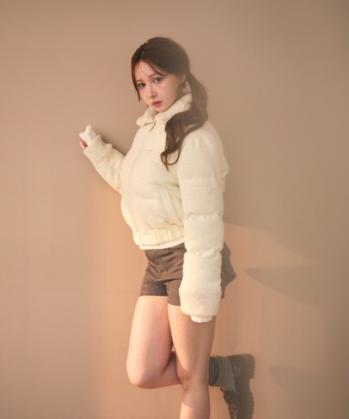 TITTY&CO.（ティティーアンドコー）の「キルティングラメボアダウン（ダウンジャケット/コート・レディース・ブラック/ホワイト・FREE）」の10枚目の写真