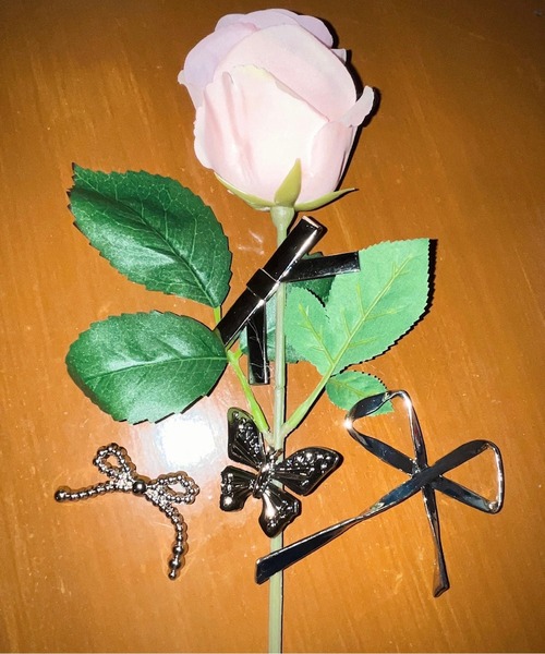 musubore（ムスボレ）の「【 select 】vintage like set ‘‘ribbon’’ / ブローチセット（ブローチ/コサージュ・レディース・シルバー・FREE）」の11枚目の写真