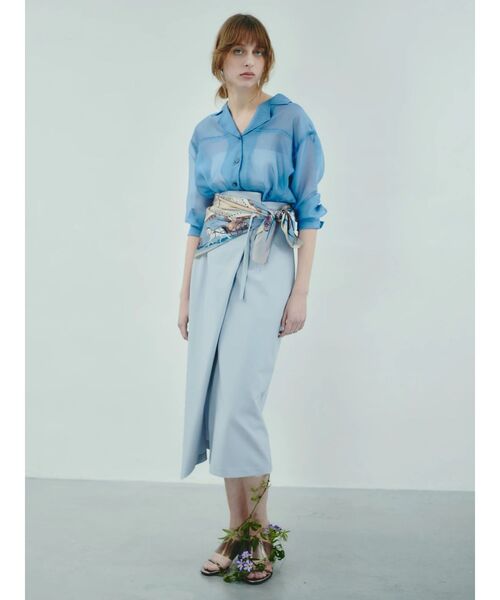 TONAL(トーナル)の「シアー開衿シャツ(シャツ/ブラウス・レディース・ブルー/ブラウン/ブラック・MEDIUM)」の17枚目の写真