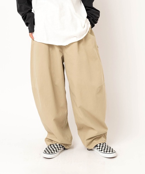 RNA（アールエヌエー）の「R4122 イージーＢＩＧペインター（チノパンツ・レディース・ベージュ/グレー・MEDIUM）」の3枚目の写真