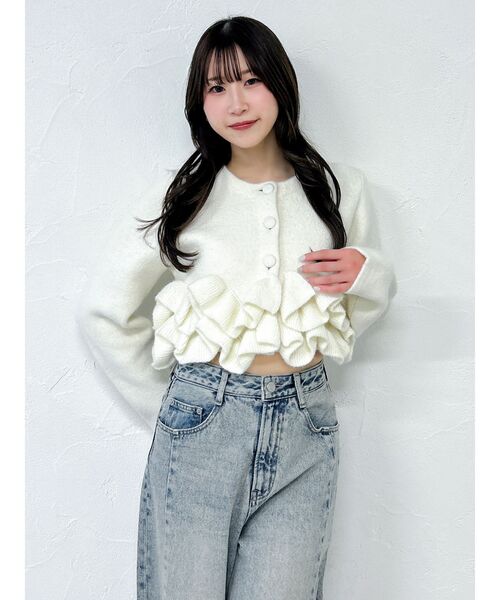 dazzlin（ダズリン）の「ヘムフリルニットジャケット（ノーカラージャケット・レディース・チャコールグレー/ブルー/アイボリー・FREE）」の10枚目の写真