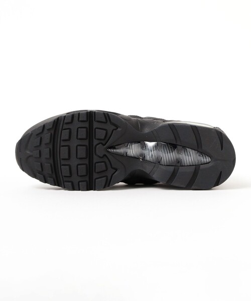NIKE(ナイキ)の「NIKE / AIR MAX 95 BIG BUBBLE BLACK(スニーカー・メンズ・ブラック・29.0cm/28.5cm/28.0cm/27.0cm/26.5cm/25.5cm/27.5cm/26.0cm)」の3枚目の写真