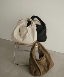 LOSCa（ロスカ）の「ナイロンラウンドトートバッグ（トートバッグ）」