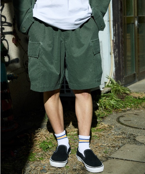 ムラサキスポーツ(ムラサキスポーツ)の「DEAR LAUREL/ディアローレル DOT DOBBY CARGO SHORTS 【ピグメント加工】ショーツ DL26S-3303(その他パンツ・メンズ・ブラック/オリーブ・M/L/XL)」の2枚目の写真
