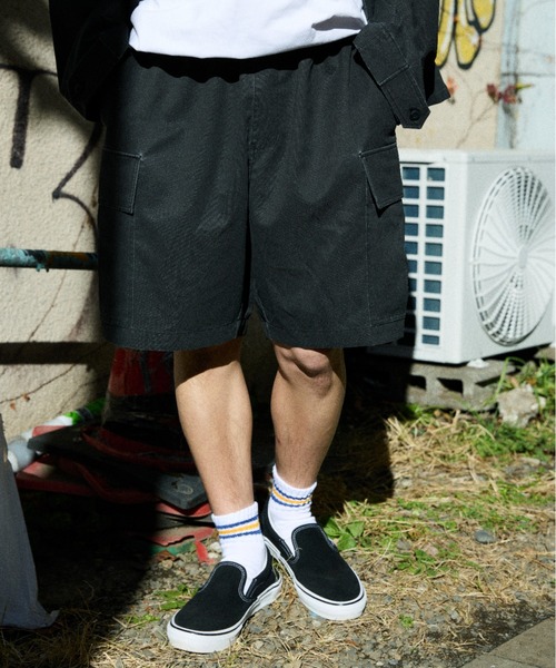 ムラサキスポーツ(ムラサキスポーツ)の「DEAR LAUREL/ディアローレル DOT DOBBY CARGO SHORTS 【ピグメント加工】ショーツ DL26S-3303(その他パンツ・メンズ・ブラック/オリーブ・M/L/XL)」の3枚目の写真