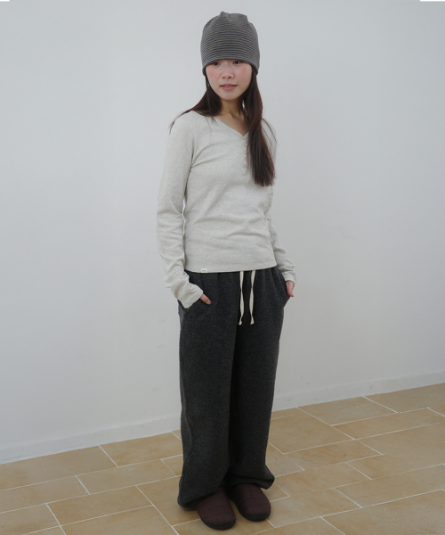 NAATS（ナツ）の「Boucle Wool Pants, charcoal（スウェットパンツ・レディース・その他・FREE）」の3枚目の写真