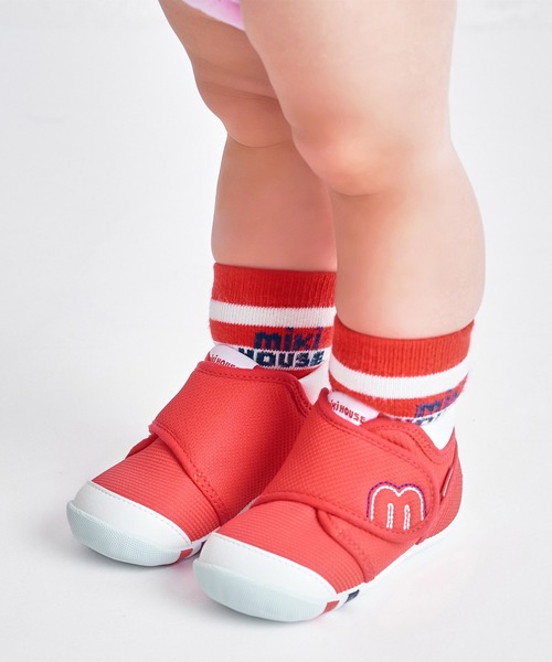 MIKI HOUSE（ミキハウス）の「【WEB限定】55周年記念モデル ファーストベビーシューズ（ベビーシューズ/ベビーソックス・キッズ・ブルー/ネイビー/イエロー/ラベンダー/ホワイト/レッド/グリーン/ピンク・12cm/13cm/12.5cm/13.5cm/11.5cm）」の8枚目の写真