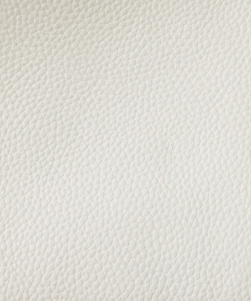 PAPILLONNER（パピヨネ）の「PAPILLONNER/レザーワンハンドルバッグ（ショルダーバッグ・レディース・オフホワイト/ブラック・FREE）」の22枚目の写真