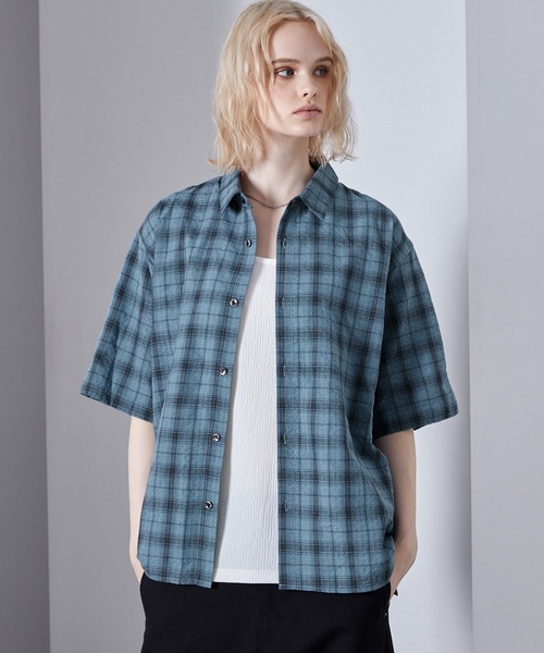 Loose/ルース(ルース)の「セミシアー ベーシック ワッシャーチェックシャツ(シャツ/ブラウス・メンズ・ホワイト/ダークグレー/ブルー・S/L/M)」の3枚目の写真