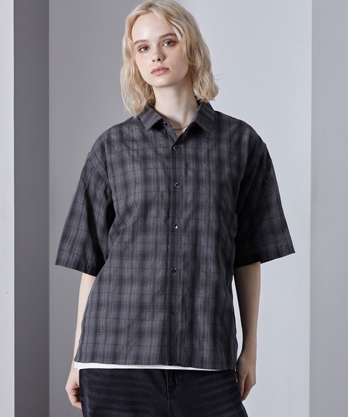 Loose/ルース(ルース)の「セミシアー ベーシック ワッシャーチェックシャツ(シャツ/ブラウス・メンズ・ホワイト/ダークグレー/ブルー・S/L/M)」の11枚目の写真