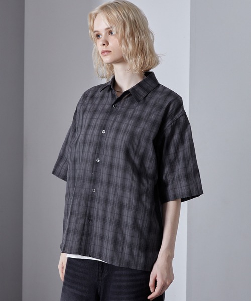 Loose/ルース(ルース)の「セミシアー ベーシック ワッシャーチェックシャツ(シャツ/ブラウス・メンズ・ホワイト/ダークグレー/ブルー・S/L/M)」の12枚目の写真