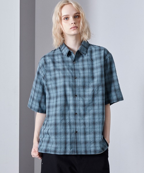 Loose/ルース(ルース)の「セミシアー ベーシック ワッシャーチェックシャツ(シャツ/ブラウス・メンズ・ホワイト/ダークグレー/ブルー・S/L/M)」の18枚目の写真