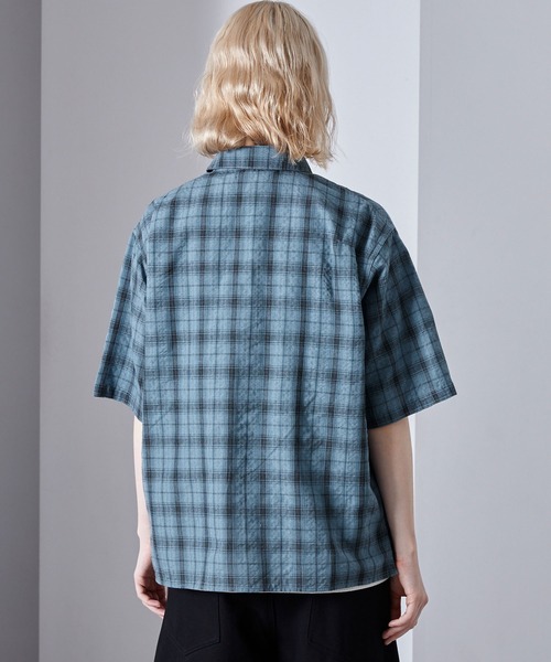 Loose/ルース(ルース)の「セミシアー ベーシック ワッシャーチェックシャツ(シャツ/ブラウス・メンズ・ホワイト/ダークグレー/ブルー・S/L/M)」の21枚目の写真
