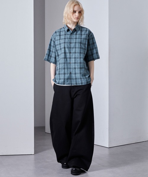 Loose/ルース(ルース)の「セミシアー ベーシック ワッシャーチェックシャツ(シャツ/ブラウス・メンズ・ホワイト/ダークグレー/ブルー・S/L/M)」の22枚目の写真