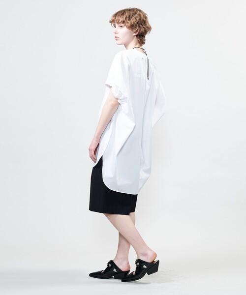 ASTRAET（アストラット）の「＜ASTRAET＞ギャザー ドルマンブラウス（シャツ/ブラウス・レディース・ブラック/ホワイト・FREE）」の3枚目の写真