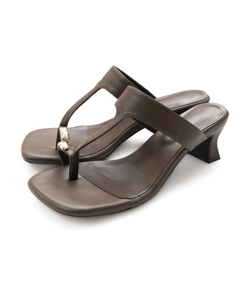 Re:EDIT（リエディ）の「スクエアトゥメタルモチーフヒールトングサンダル（サンダル・レディース・ホワイト/モカ/ブラック・X-LARGE/LARGE/MEDIUM/SMALL）」の3枚目の写真