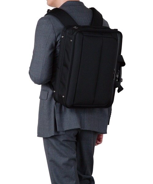 ace.(エース)の「ビジネスリュック デヴェル 21/29L B4サイズ 15.6インチPC 3way 20266(ビジネスバッグ・メンズ・ブラック・FREE)」の2枚目の写真