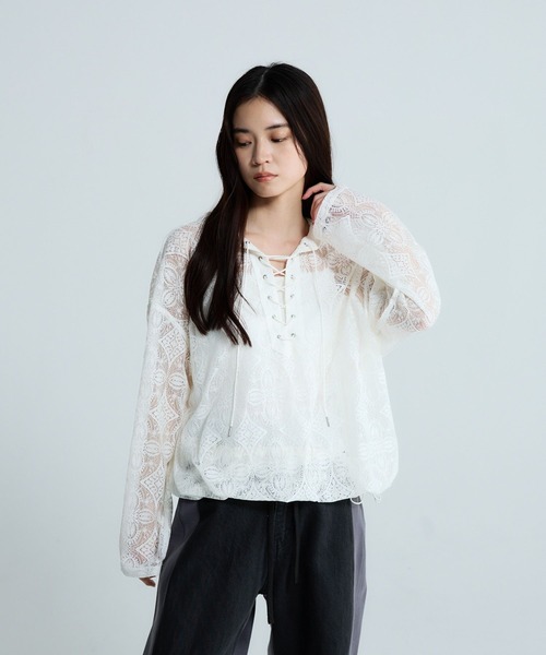 JEANASIS（ジーナシス）の「レースアノラックフーディ/656734（パーカー・レディース・ブラック/ホワイト・FREE）」の13枚目の写真