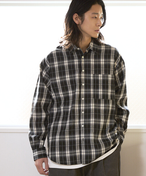 Firsthand(ファーストハンド)の「Firsthand/ファーストハンド ビッグシルエット オンブレ チェックシャツ / 長袖 / レギュラーカラー(シャツ/ブラウス・メンズ・ブラック/グレー/ホワイト・LARGE/MEDIUM)」の1枚目の写真