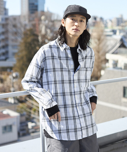Firsthand(ファーストハンド)の「Firsthand/ファーストハンド ビッグシルエット オンブレ チェックシャツ / 長袖 / レギュラーカラー(シャツ/ブラウス・メンズ・ブラック/グレー/ホワイト・LARGE/MEDIUM)」の7枚目の写真