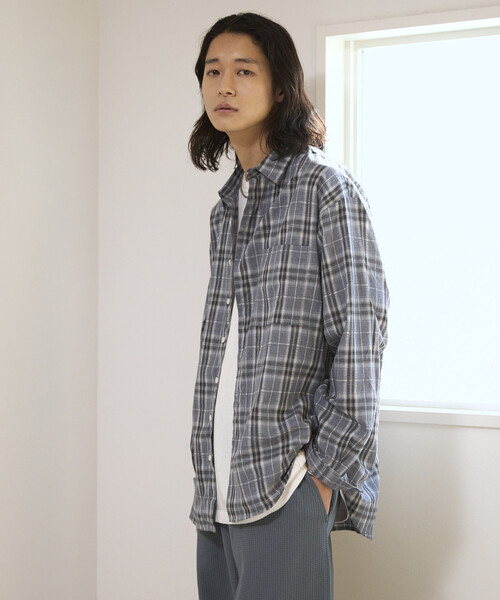 Firsthand(ファーストハンド)の「Firsthand/ファーストハンド ビッグシルエット オンブレ チェックシャツ / 長袖 / レギュラーカラー(シャツ/ブラウス・メンズ・ブラック/グレー/ホワイト・LARGE/MEDIUM)」の10枚目の写真