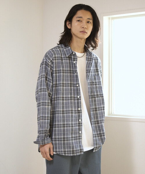 Firsthand(ファーストハンド)の「Firsthand/ファーストハンド ビッグシルエット オンブレ チェックシャツ / 長袖 / レギュラーカラー(シャツ/ブラウス・メンズ・ブラック/グレー/ホワイト・LARGE/MEDIUM)」の13枚目の写真