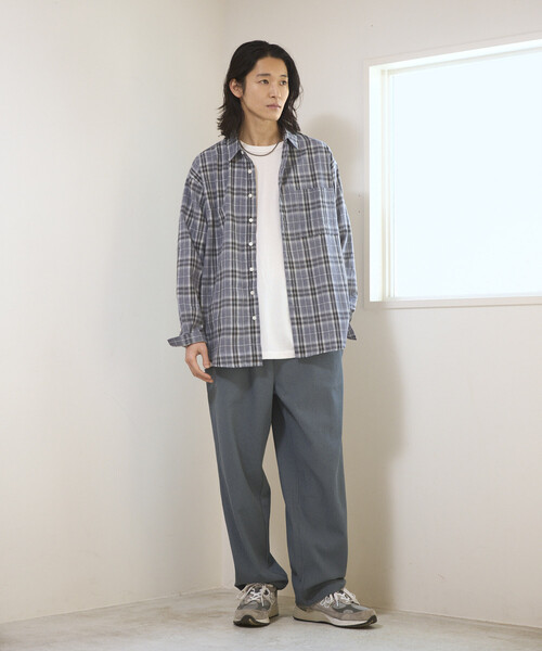 Firsthand(ファーストハンド)の「Firsthand/ファーストハンド ビッグシルエット オンブレ チェックシャツ / 長袖 / レギュラーカラー(シャツ/ブラウス・メンズ・ブラック/グレー/ホワイト・LARGE/MEDIUM)」の14枚目の写真