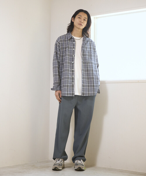 Firsthand(ファーストハンド)の「Firsthand/ファーストハンド ビッグシルエット オンブレ チェックシャツ / 長袖 / レギュラーカラー(シャツ/ブラウス・メンズ・ブラック/グレー/ホワイト・LARGE/MEDIUM)」の15枚目の写真