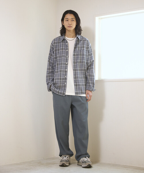 Firsthand(ファーストハンド)の「Firsthand/ファーストハンド ビッグシルエット オンブレ チェックシャツ / 長袖 / レギュラーカラー(シャツ/ブラウス・メンズ・ブラック/グレー/ホワイト・LARGE/MEDIUM)」の16枚目の写真