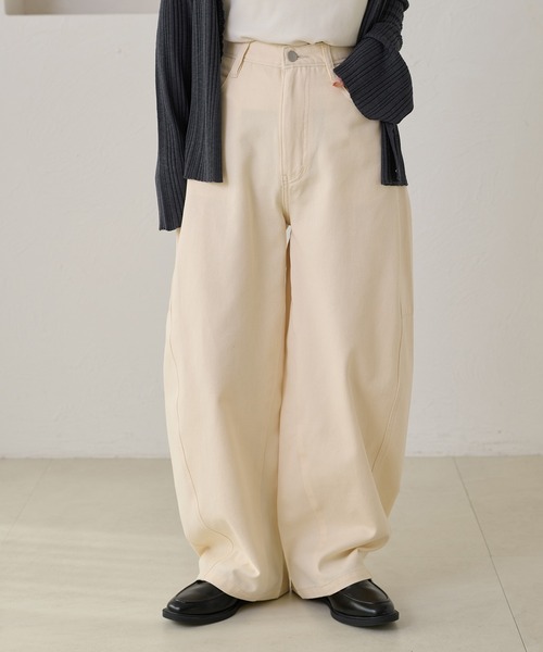 apres jour clair(アプレジュールクレア)の「【apres jour clair】カーブデザインデニムパンツ(デニムパンツ・レディース・インディゴブルー/アイボリー/ライトブルー/ブラウン系その他・LARGE/SMALL/MEDIUM)」の18枚目の写真