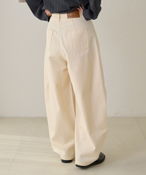 apres jour clair(アプレジュールクレア)の「【apres jour clair】カーブデザインデニムパンツ(デニムパンツ・レディース・インディゴブルー/アイボリー/ライトブルー/ブラウン系その他・LARGE/SMALL/MEDIUM)」の21枚目の写真