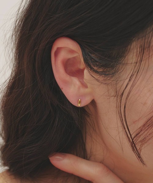 TODAYFUL(トゥデイフル)の「TODAYFUL Petit Grain Pierce プチグレインピアス/12610909(ピアス(両耳用)・レディース・シルバー/ゴールド・ONE SIZE)」の3枚目の写真