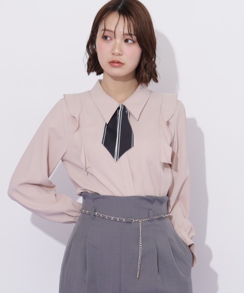 JILL by JILL STUART（ジルバイジルスチュアート）の「スカーフ付きブラウス（シャツ/ブラウス・レディース・ピンク/ホワイト/グレー・FREE）」の9枚目の写真