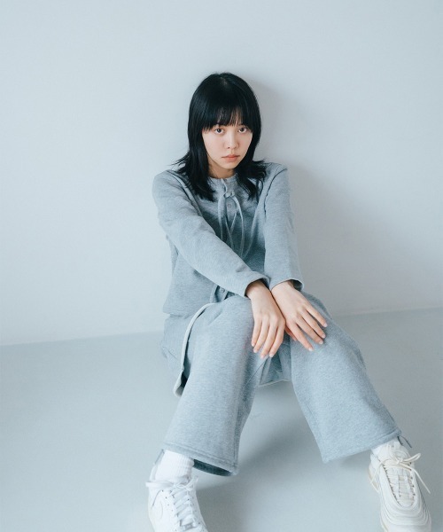 soduk(スドーク)の「trousers' skirt(スウェットパンツ・レディース・グレー/ブラック・SMALL/MEDIUM)」の5枚目の写真