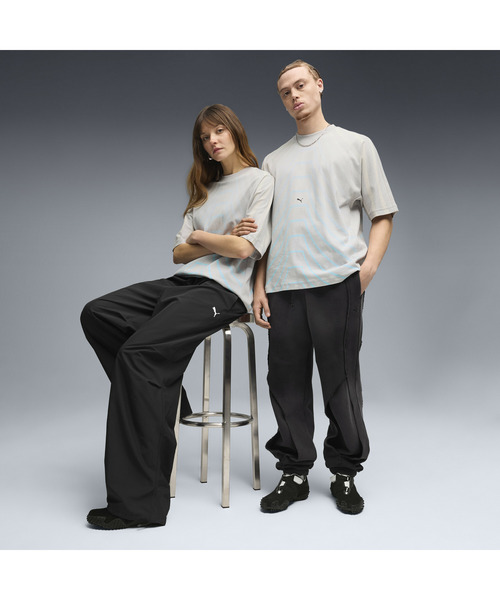 PUMA(プーマ)の「PUMA プーマ ユニセックス セラレーター グラフィック 半袖 Tシャツ(Tシャツ/カットソー・メンズ・ブラック/グレー系その他2・X-LARGE/SMALL/LARGE/MEDIUM)」の10枚目の写真
