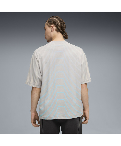 PUMA(プーマ)の「PUMA プーマ ユニセックス セラレーター グラフィック 半袖 Tシャツ(Tシャツ/カットソー・メンズ・ブラック/グレー系その他2・X-LARGE/SMALL/LARGE/MEDIUM)」の11枚目の写真