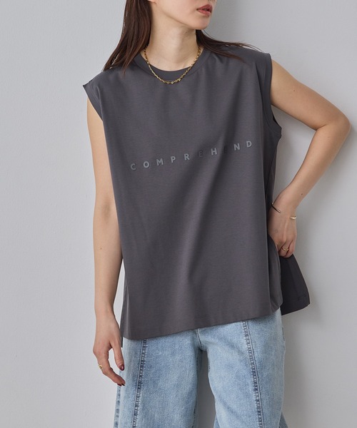 hunch(ハンチ)の「ミニロゴ フレンチスリーブ Tシャツ(Tシャツ/カットソー・レディース・チャコール/ライム/オフホワイト/ライトベージュ・FREE)」の7枚目の写真