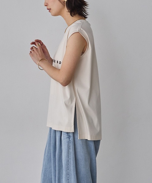 hunch(ハンチ)の「ミニロゴ フレンチスリーブ Tシャツ(Tシャツ/カットソー・レディース・チャコール/ライム/オフホワイト/ライトベージュ・FREE)」の15枚目の写真