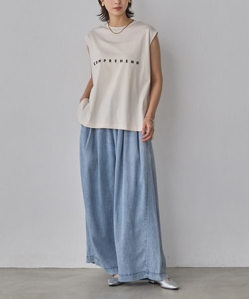 hunch(ハンチ)の「ミニロゴ フレンチスリーブ Tシャツ(Tシャツ/カットソー・レディース・チャコール/ライム/オフホワイト/ライトベージュ・FREE)」の5枚目の写真