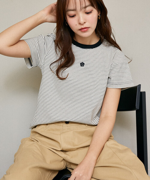 MARY QUANT（マリークワント）の「MARY QUANT × PUBLUX/マリークワント ワンポイント 刺繍 ロゴTシャツ　限定展開（Tシャツ/カットソー・レディース・ブラウン/レッド/オフホワイト/チャコールグレー/ネイビー/ブラック/その他・ﾌﾘ-）」の10枚目の写真