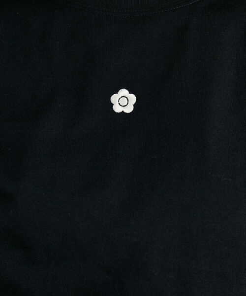 MARY QUANT（マリークワント）の「MARY QUANT × PUBLUX/マリークワント ワンポイント 刺繍 ロゴTシャツ　限定展開（Tシャツ/カットソー・レディース・ブラウン/レッド/オフホワイト/チャコールグレー/ネイビー/ブラック/その他・ﾌﾘ-）」の19枚目の写真