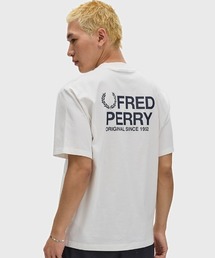 FRED PERRY(�t���b�h�y���[)��Back Print Fred Perry Text T-Shirt�^�o�b�N�v�����g�e�L�X�gT�V���c(T�V���c/�J�b�g�\�[)
