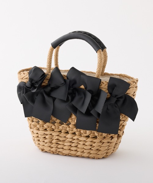 one after another NICE CLAUP(ワンアフターアナザーナイスクラップ)の「リボン付きペーパーかごバック(かごバッグ・レディース・ベージュ/ブラック・FREE)」の10枚目の写真