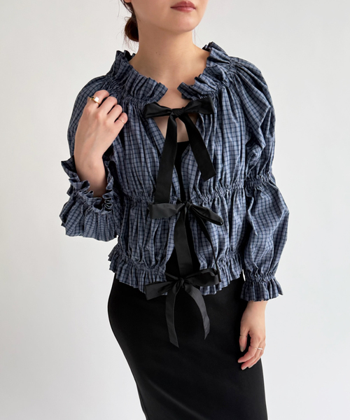 EDIT. FOR LULU(エディットフォールル)の「チェックボウブラウス(シャツ/ブラウス・レディース・ネイビー/チャコールグレー・FREE)」の2枚目の写真